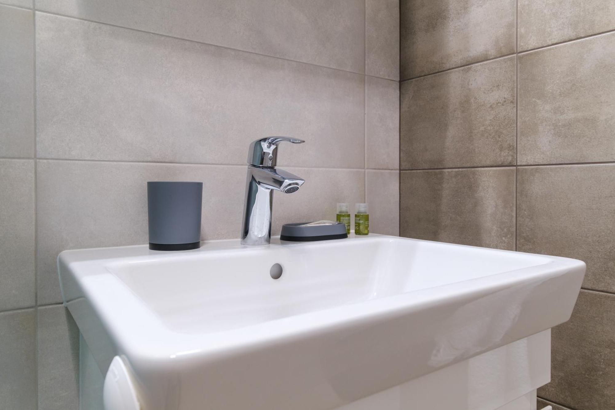 Modern 1-Bedroom Apartment With Free Parking Plovdiv Eksteriør bilde