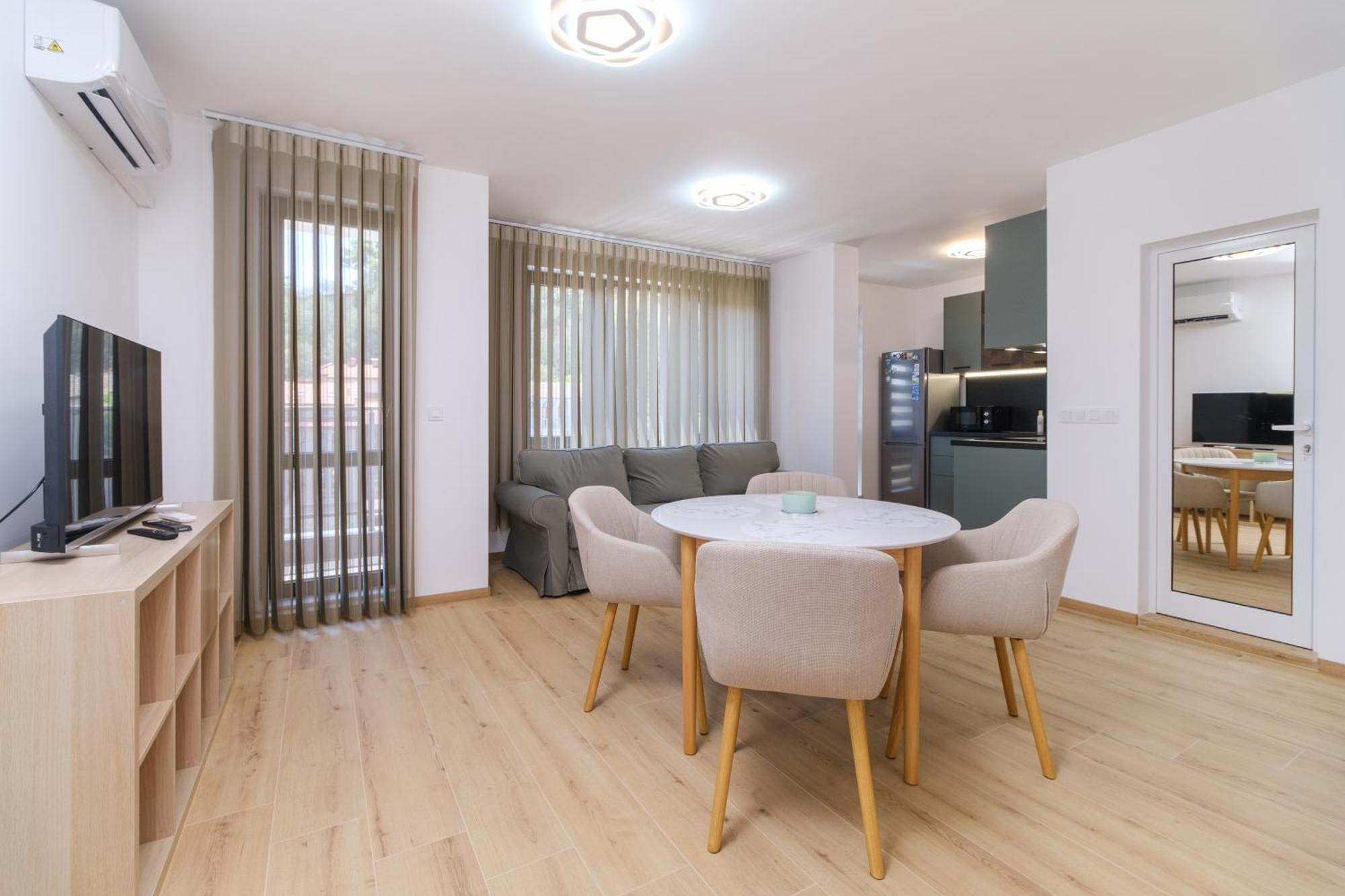 Modern 1-Bedroom Apartment With Free Parking Plovdiv Eksteriør bilde