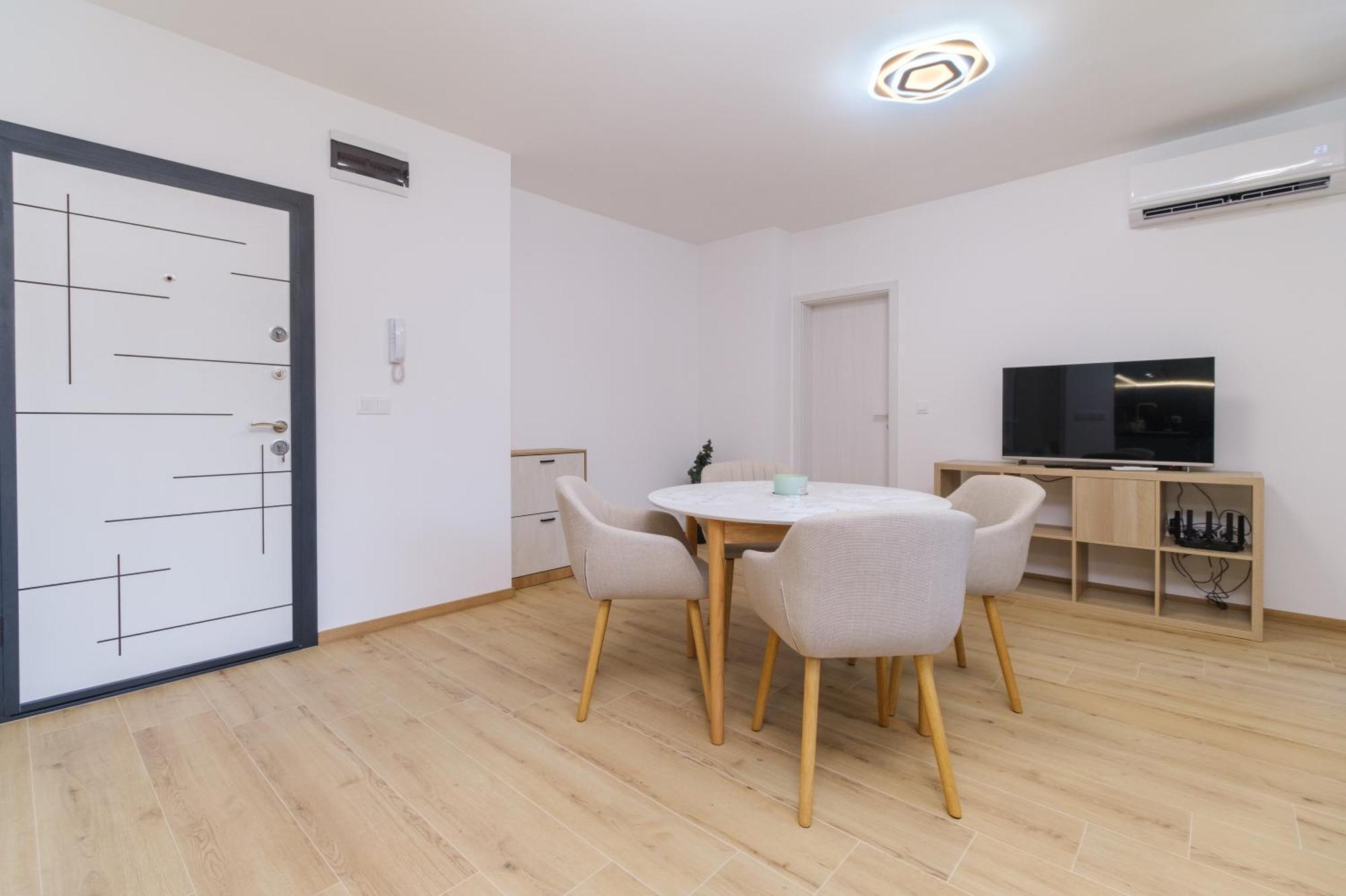 Modern 1-Bedroom Apartment With Free Parking Plovdiv Eksteriør bilde